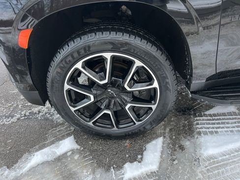 Used 2021 Chevrolet Tahoe RST w/ Rear Media and Nav Package image 26