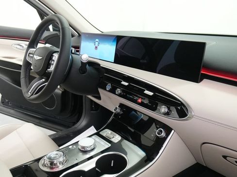 New 2026 Genesis GV70 2.5T AWD/4WD image 26