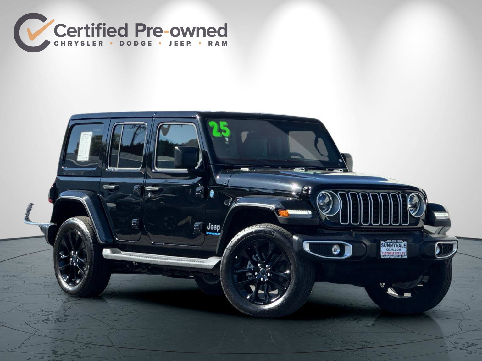 Certified 2025 Jeep Wrangler Unlimited Sahara AWD/4WD image 2