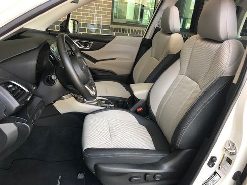 Certified 2023 Subaru Forester Premium AWD/4WD image 6