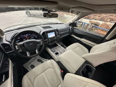 Used 2019 Ford Expedition Platinum image 15