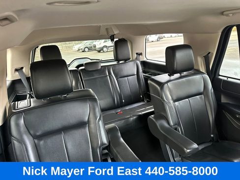 Used 2024 Ford Expedition XLT image 12
