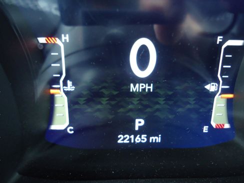 Used 2023 Jeep Wrangler Sahara w/ Cold Weather Group image 14