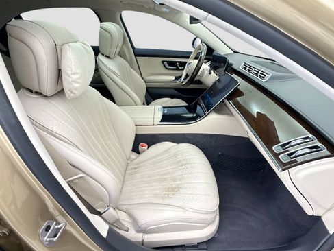 Certified 2023 Mercedes-Benz S 500 4MATIC image 19