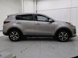 Used 2022 Kia Sportage LX image 2