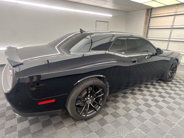 Used 2022 Dodge Challenger R/T Scat Pack w/ Dynamics Package RWD image 22