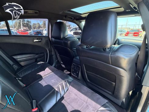 Used 2022 Dodge Charger SRT Hellcat w/ Harman/Kardon Audio Group RWD image 17