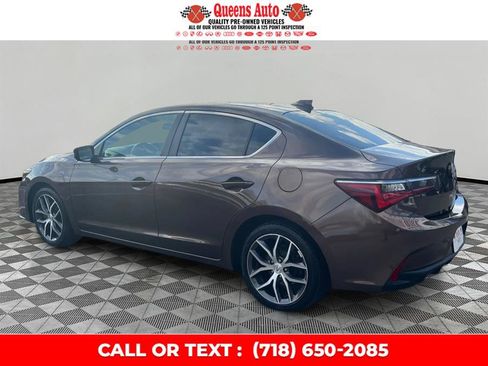 Used 2019 Acura ILX image 4