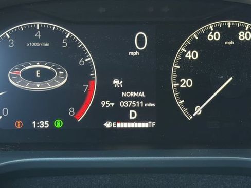 Used 2025 Honda HR-V EX-L image 32