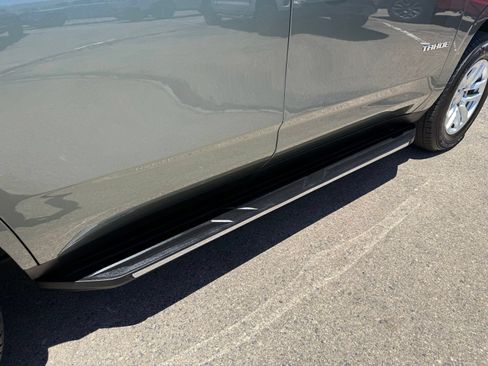 Certified 2023 Chevrolet Tahoe LT AWD/4WD image 5
