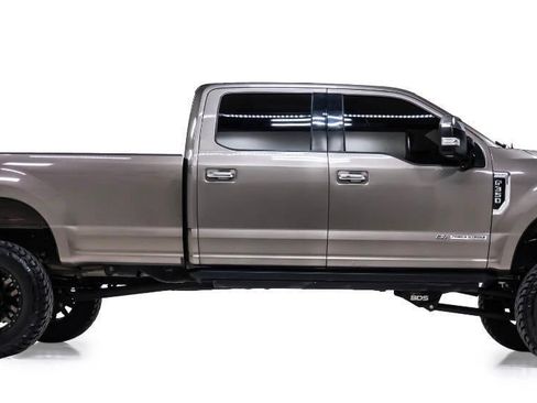 Used 2018 Ford F350 Lariat w/ Lariat Ultimate Package image 6