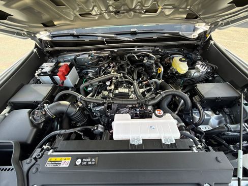 New 2026 Toyota 4Runner SR5 AWD/4WD image 7
