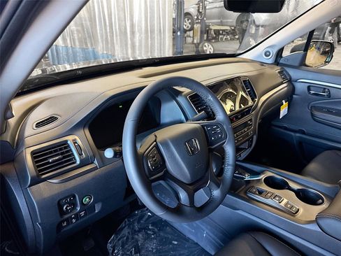 New 2026 Honda Ridgeline RTL image 24