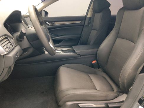 Used 2019 Honda Accord LX image 17