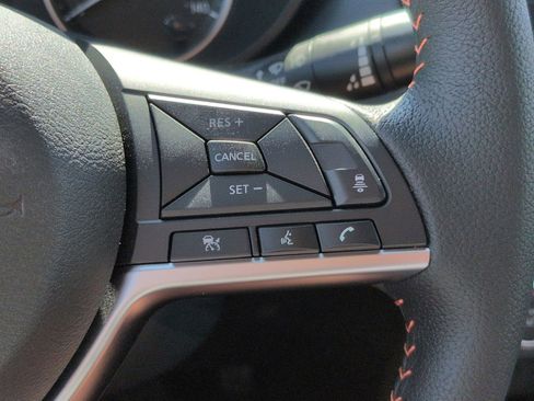 New 2025 Nissan Versa SR w/ Trunk Package FWD image 15