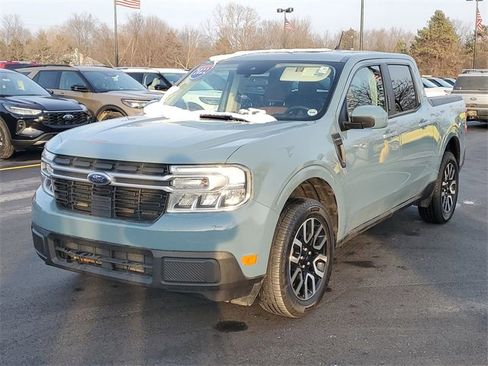 Certified 2022 Ford Maverick Lariat w/ Lariat Luxury Package image 2