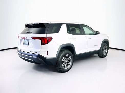 Used 2025 GMC Terrain Elevation AWD/4WD image 9