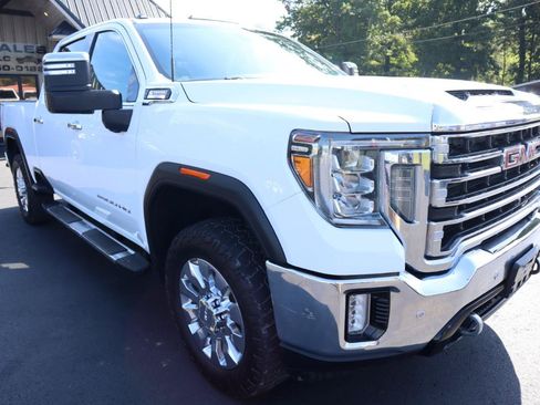 Used 2020 GMC Sierra 2500 SLT AWD/4WD image 3