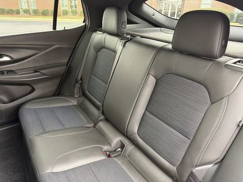 Used 2024 Buick Envista Preferred w/ Convenience I Package image 23