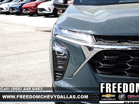 New 2026 Chevrolet Trax LS image 41