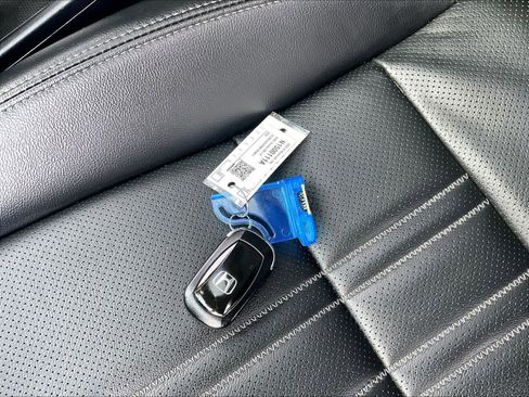 Used 2024 Honda HR-V EX-L image 31