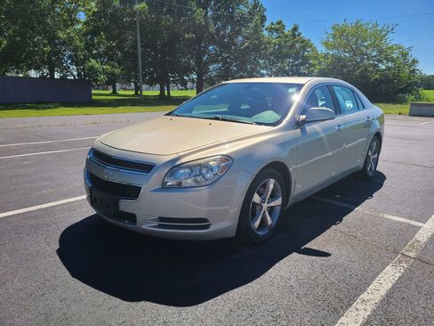 Used 2012 Chevrolet Malibu LT w/ Power Convenience Package FWD image 3