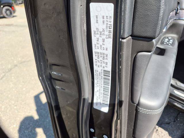 Certified 2020 Jeep Grand Cherokee Overland AWD/4WD image 26