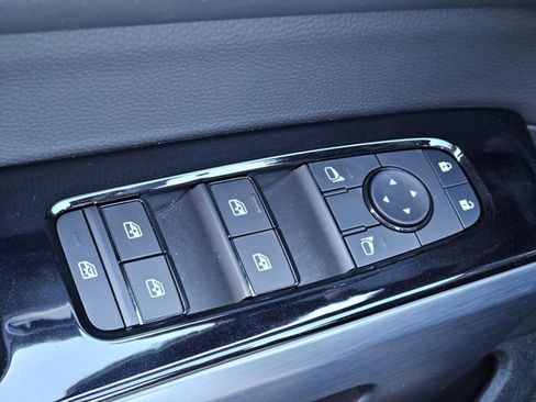 New 2025 Nissan Pathfinder SL image 20