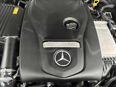 Used 2018 Mercedes-Benz C 300 4MATIC Cabriolet image 7