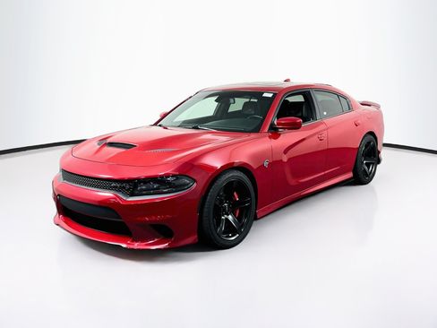 Used 2018 Dodge Charger SRT Hellcat w/ Harman/Kardon Audio Group RWD image 1