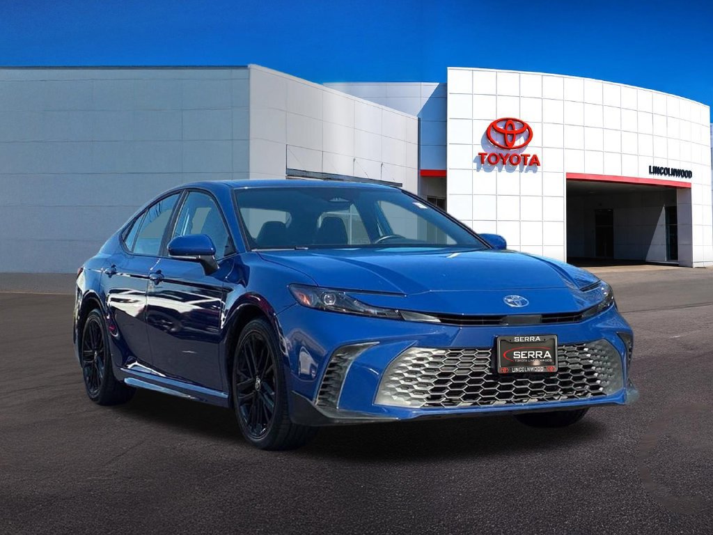 Used 2026 Toyota Camry SE FWD image 7