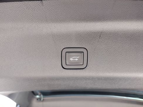 Used 2026 Cadillac Escalade Platinum Sport AWD/4WD image 24