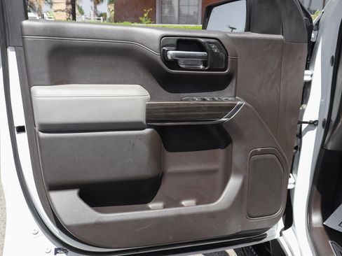 Used 2022 Chevrolet Silverado 1500 RST w/ Safety Package image 16