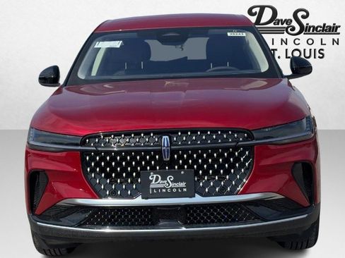 New 2026 Lincoln Nautilus Premier image 8