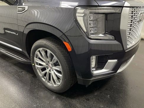 New 2024 GMC Yukon XL Denali w/ Advanced Technology Package image 40