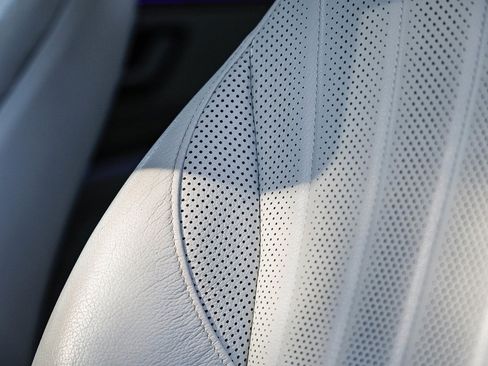 Certified 2023 Mercedes-Benz EQS 580 4MATIC SUV image 26