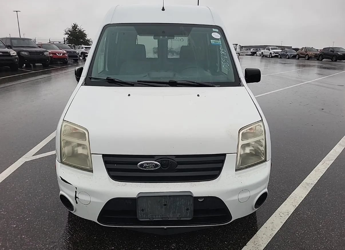 Used 2011 Ford Transit Connect XLT FWD image 2
