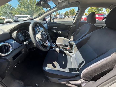 Used 2025 Nissan Versa SV FWD image 24