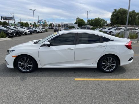 Used 2019 Honda Civic EX image 4