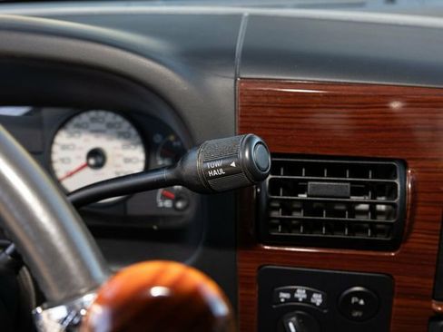 Used 2006 Ford F350 4x4 Crew Cab Super Duty image 35