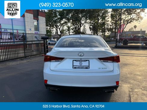 Used 2020 Lexus IS 300 RWD image 5
