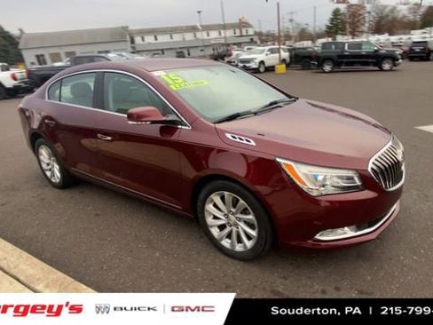 Used 2015 Buick LaCrosse Leather image 2
