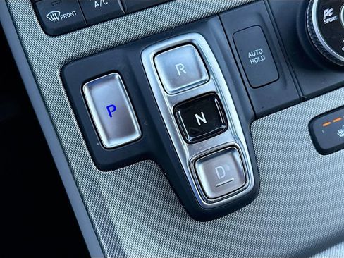 Used 2024 Hyundai Palisade SEL image 16