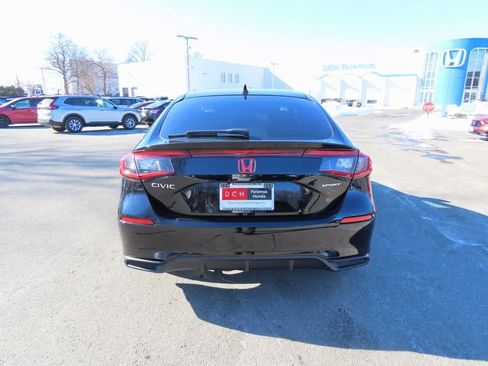 Certified 2024 Honda Civic Sport image 5