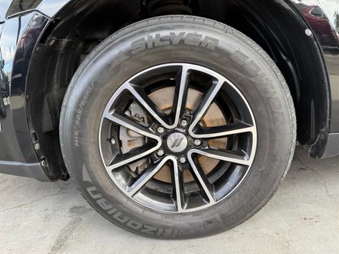 Used 2019 Dodge Journey SE w/ Premium Group image 39