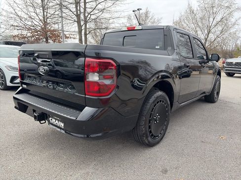 Used 2025 Ford Maverick Lobo image 7