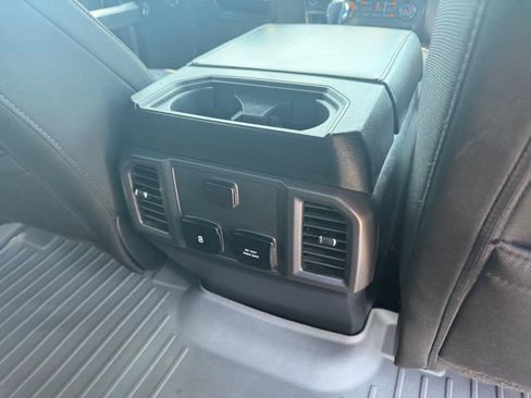 Used 2019 Ford F150 XLT w/ Equipment Group 302A Luxury AWD/4WD image 38
