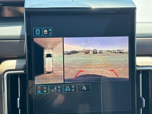 New 2026 GMC Yukon Denali Ultimate AWD/4WD image 24