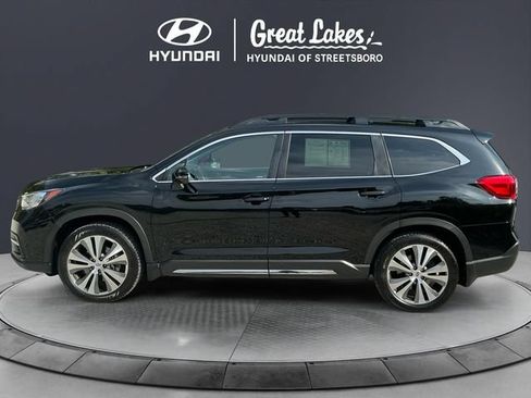 Used 2022 Subaru Ascent Limited w/ Technology Package AWD/4WD image 3