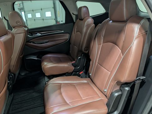 Used 2020 Buick Enclave Avenir w/ Trailering Package, 5000 lbs. AWD/4WD image 15